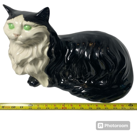 Vintage ceramic cat statue large tuxedo Handpainted porcelain retro 80s 1980s - Picture 9 of 10